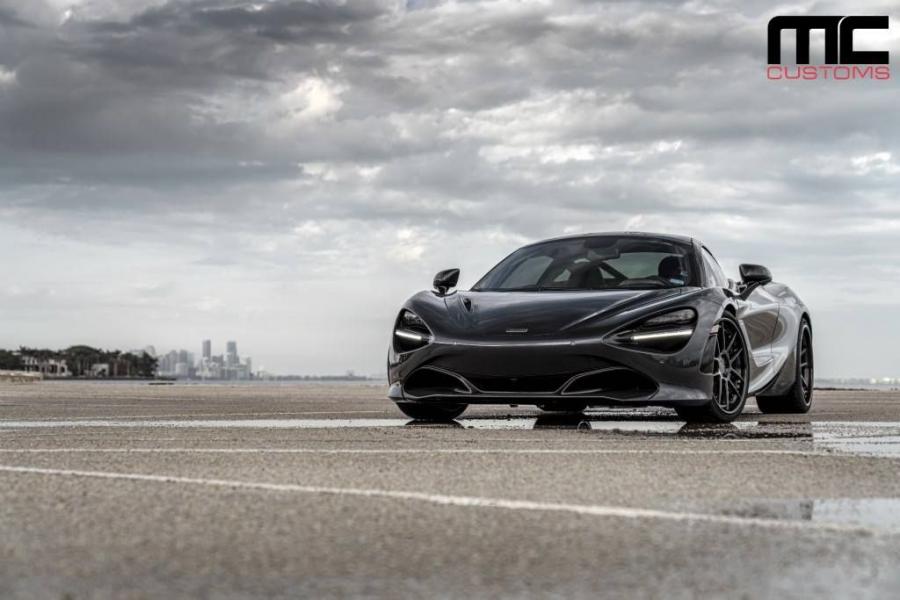  McLaren 720S by MC Customs 2018 года  (фото 4 из 11)